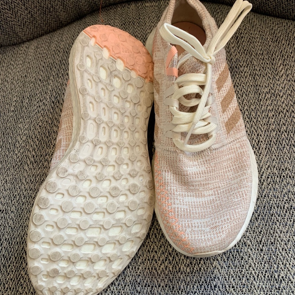 Adidas PureBoost Go running shoes - Picture 3 of 4